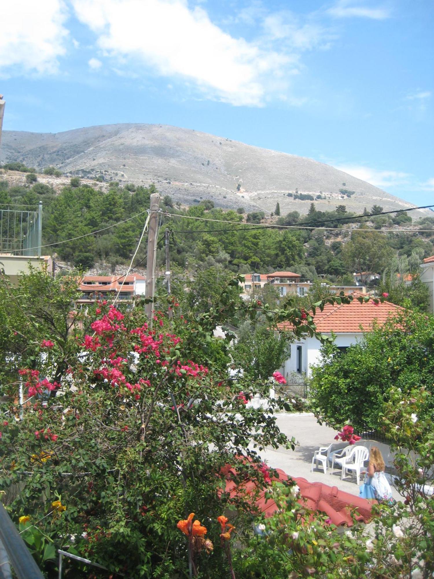 Giannos Apartments Agia Efimia エクステリア 写真