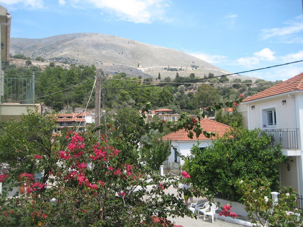 Giannos Apartments Agia Efimia エクステリア 写真