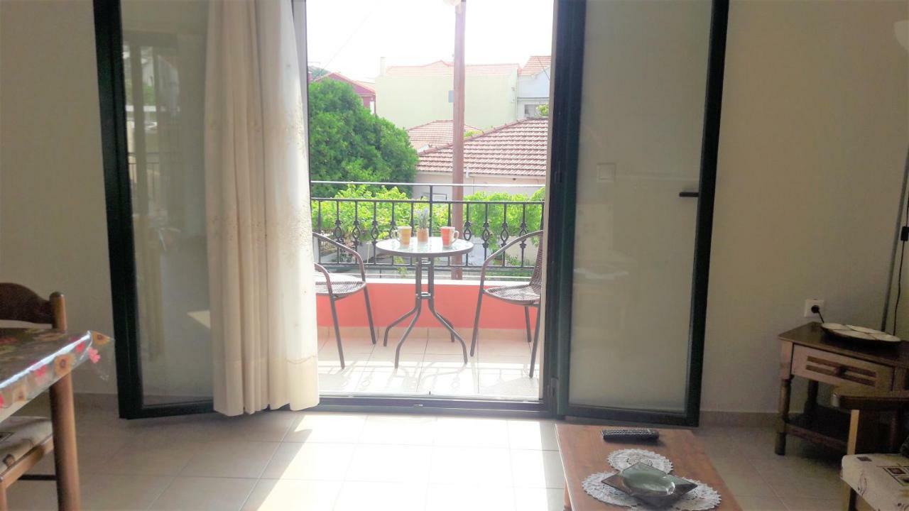Giannos Apartments Agia Efimia エクステリア 写真