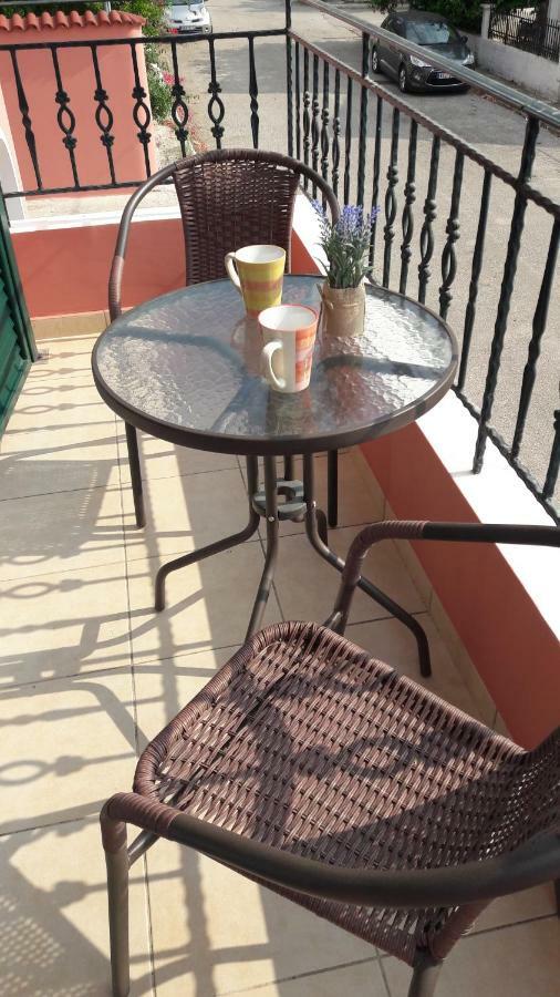 Giannos Apartments Agia Efimia エクステリア 写真