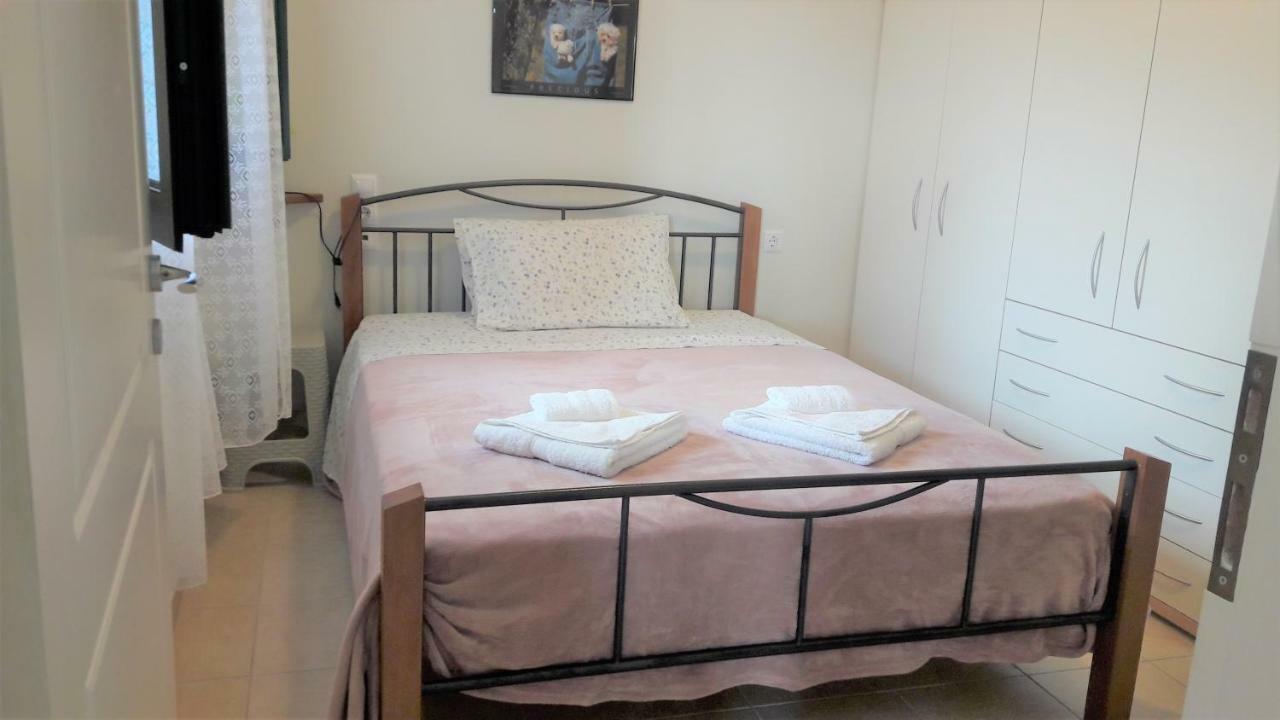 Giannos Apartments Agia Efimia エクステリア 写真