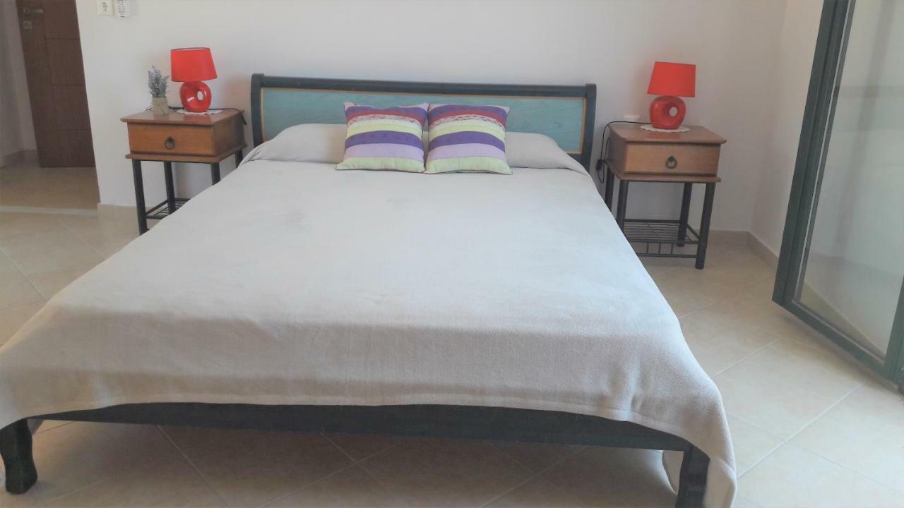 Giannos Apartments Agia Efimia エクステリア 写真