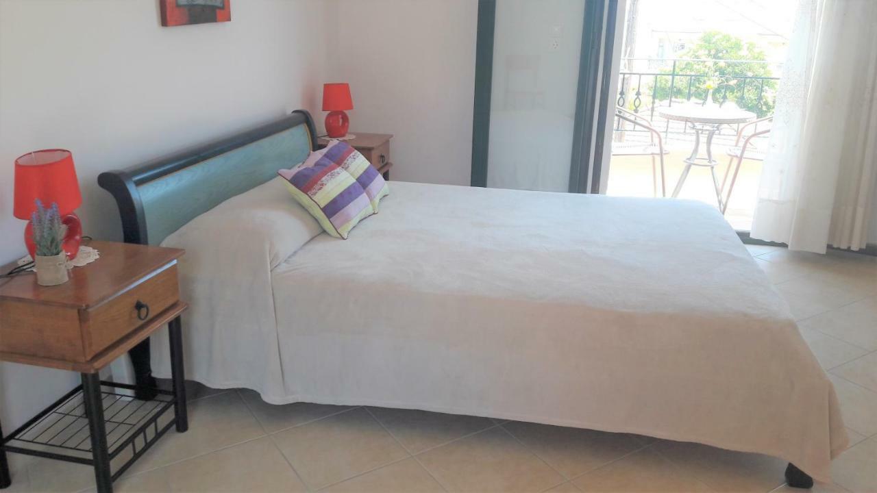 Giannos Apartments Agia Efimia エクステリア 写真
