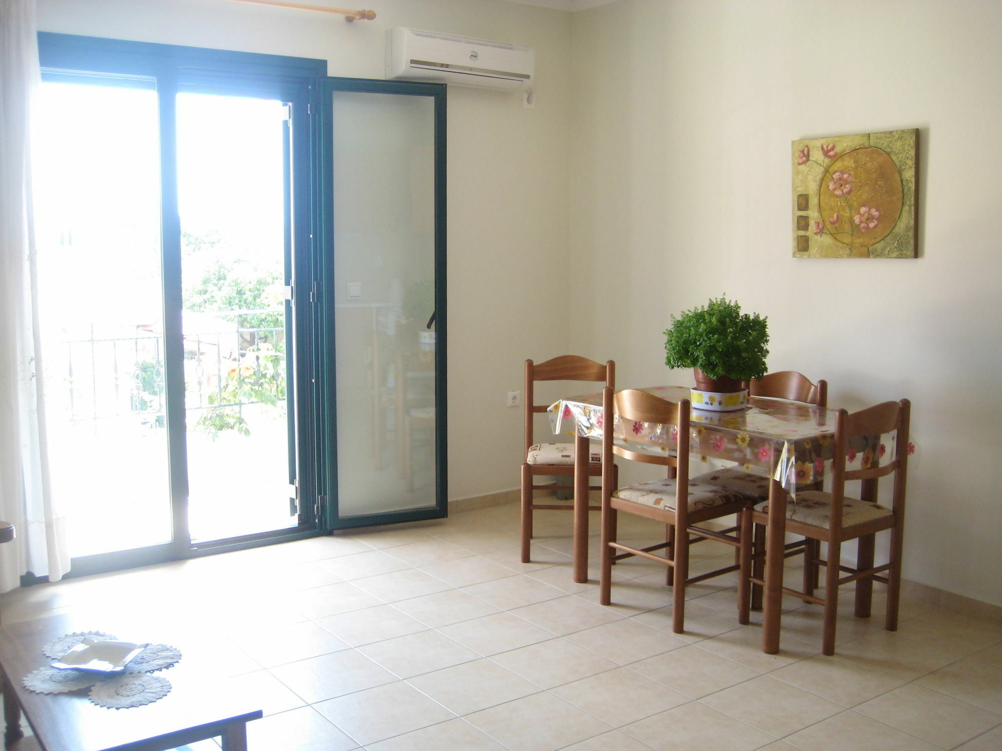 Giannos Apartments Agia Efimia エクステリア 写真